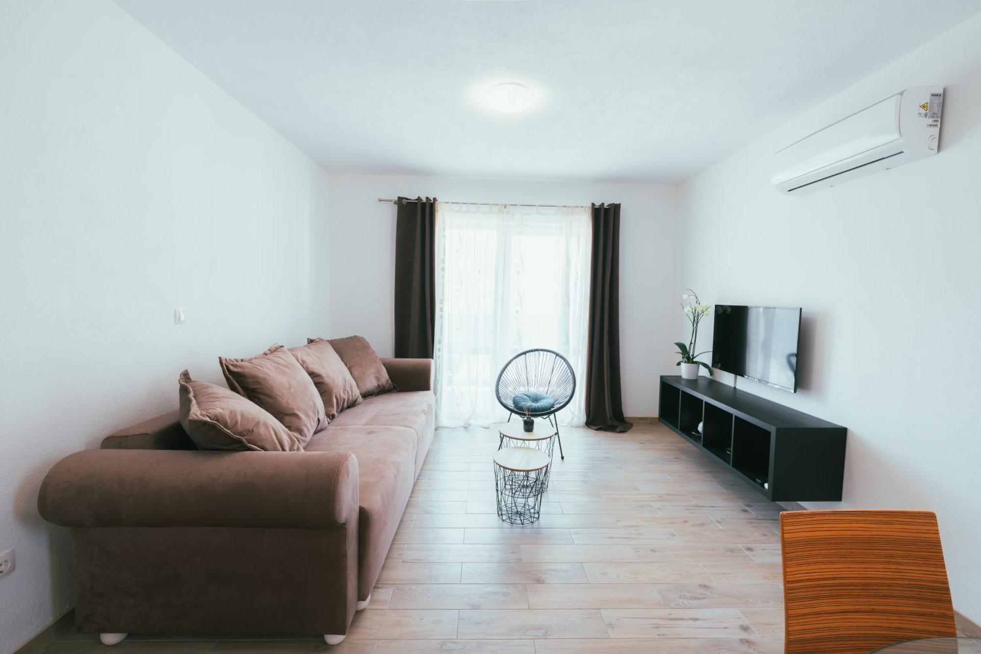 Apartments Marusic Макарска Экстерьер фото